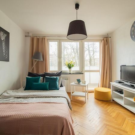Piotrapartments - Bruna Green City Apartment Warszawa Exteriör bild