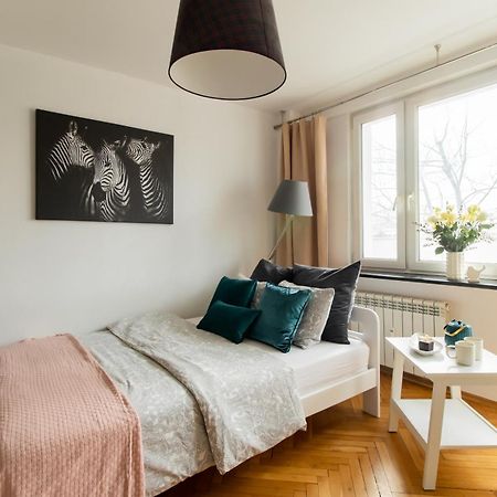 Piotrapartments - Bruna Green City Apartment Warszawa Exteriör bild